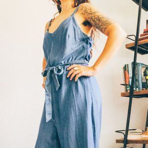 Universal Thread Wide Crop Leg Denim Pant Jumpsuit: Large